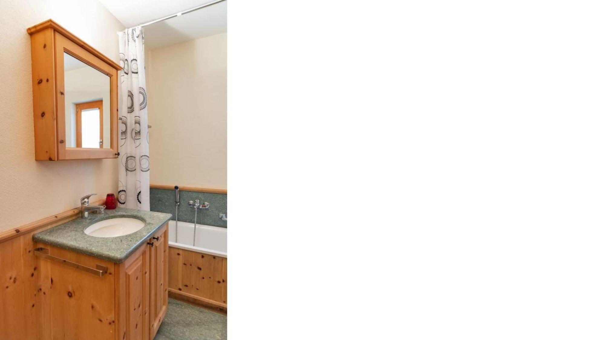 Apartment Chesa Filia - *